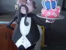 Geeves-the-Butler-cake