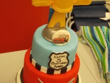 Piston-cup-cake