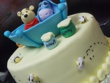 pooh-eeyore-cake