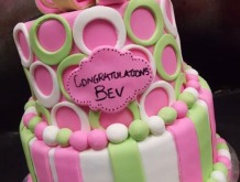 stripes-n-circles-n-a-bow