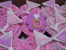 Cocktail-themed-engagement-party-cupcakes