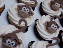 monkey-cupcake-toppers