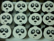 panda-cupcakes